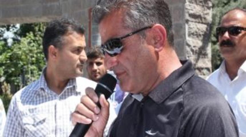 Kesk &Uuml;yeleri Başkan Kaya İ&ccedil;in Y&uuml;r&uuml;d&uuml;