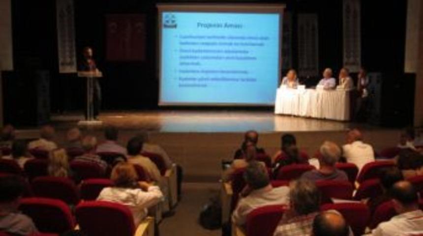 Kent Konseyleri Platformu L&uuml;leburgaz&rsquo;da Toplandı