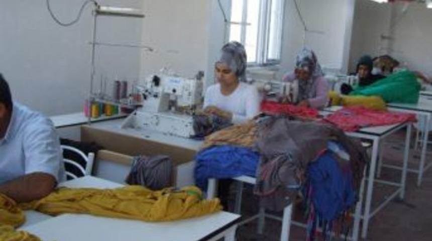 &Ccedil;ermik &Uuml;retiyor Merter Satıyor