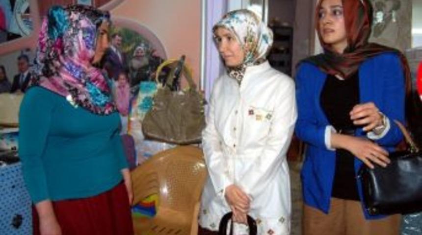 Gen&ccedil; Kızın &Ccedil;eyizi Togem'de Sergilendi