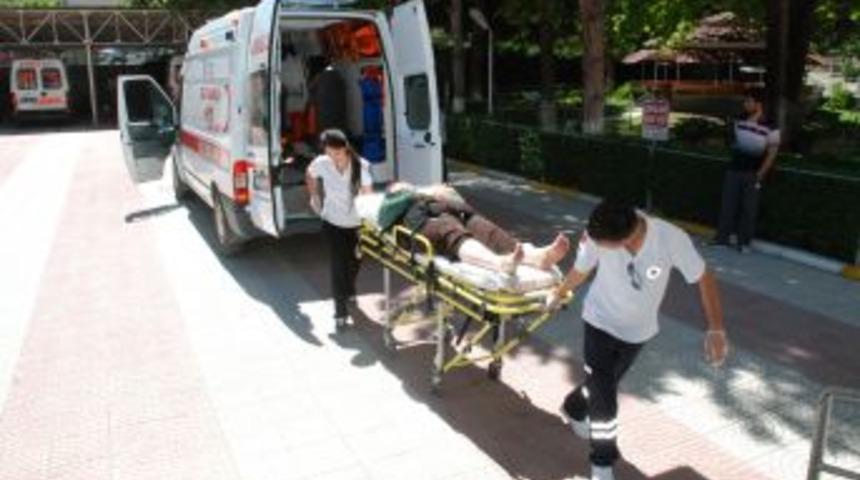 Otomobil takla attı: 2 yaralı