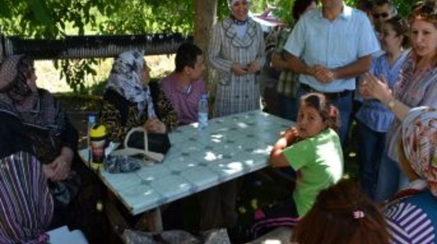 Diyaliz Hastaları Piknikte Moral Buldu