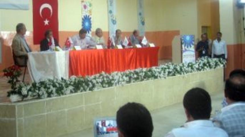 Bah&ccedil;esaray&rsquo;da &lsquo;fekiye Teyran&rsquo; Konulu Sempozyum