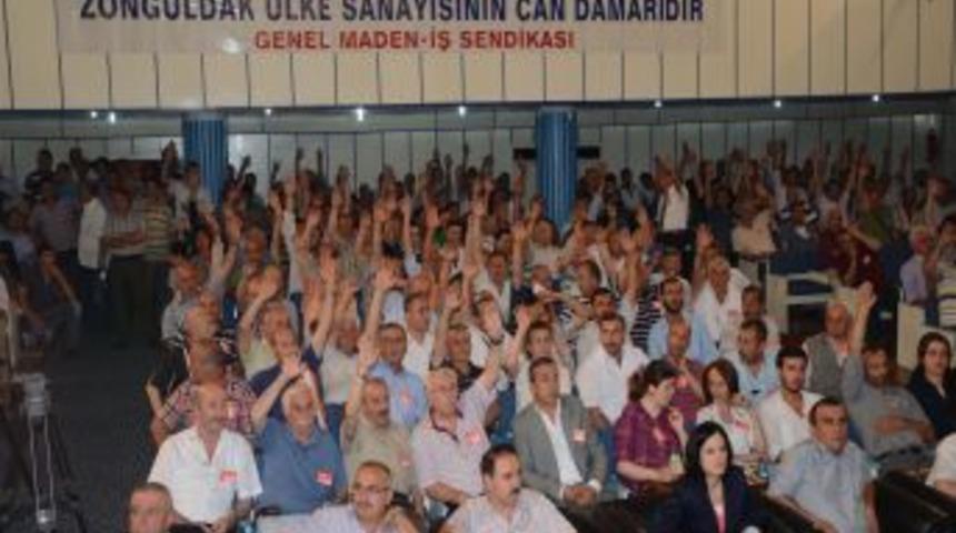 Zonguldak'ta Esnaf Kongresinde Gerginlik &Ccedil;ıktı