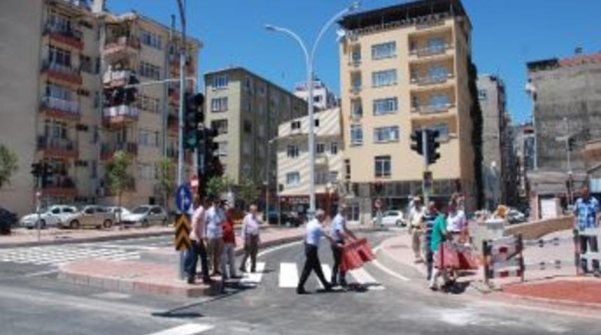 İzmit Alemdar Kavşağı Trafiğe A&ccedil;ıldı