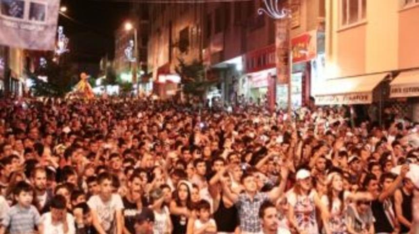 &Ccedil;ayırova Festivale Doyacak