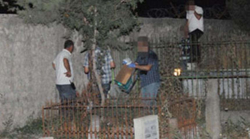 Mezarlıkta molotof imalatı