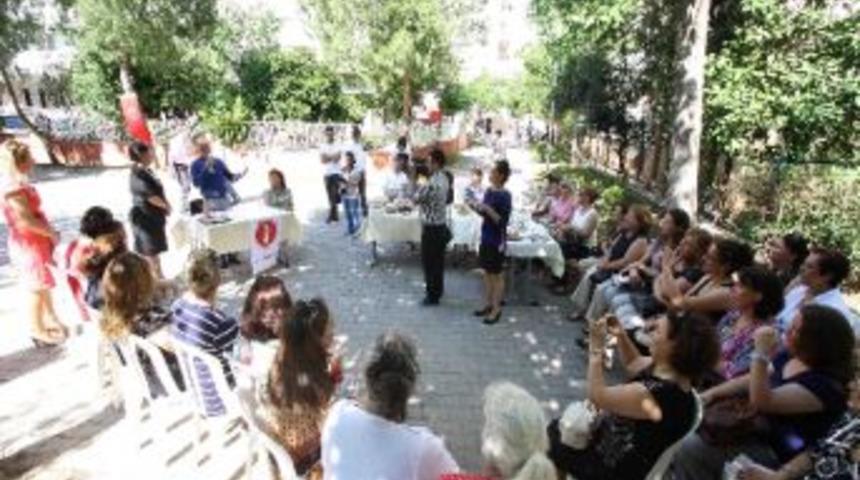 Sertifikalar Başkan Karabağ&rsquo;dan