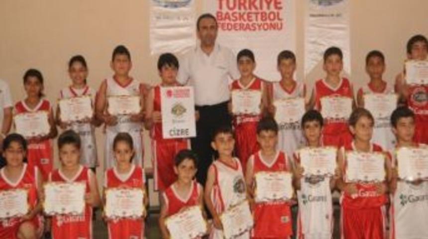 Cizre 12 Dabo Okulunda 41 Sporcuya Sertifikaları T&ouml;renle Verildi