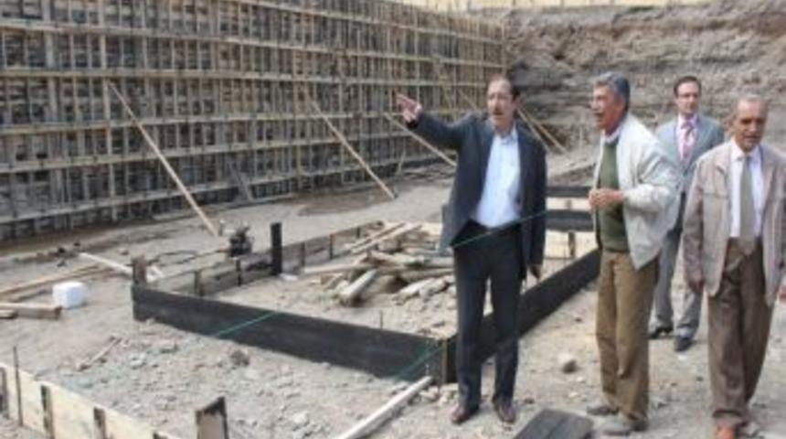 Paland&ouml;ken Belediyesi Spor Ve K&uuml;lt&uuml;r Merkezi Tesislerinin Yapımına Başlandı