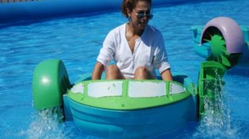 İzmit Belediyesi'nden Kadınlara &Ouml;zel Y&uuml;zme Havuzu