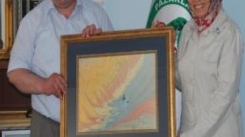 Geleneksel T&uuml;rk- İslam Sanatcısından Başkan Torun&rsquo;a Ziyaret