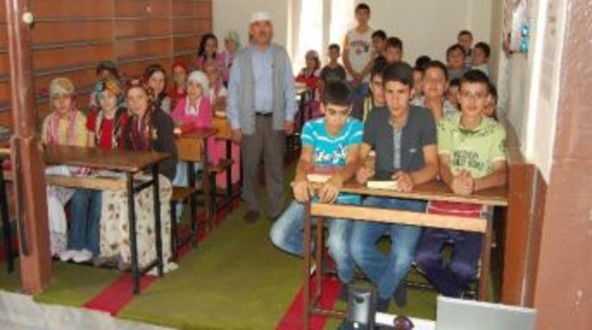 Taşk&ouml;pr&uuml;&rsquo;de Yaz Kuran Kursları, Eğitime Başladı