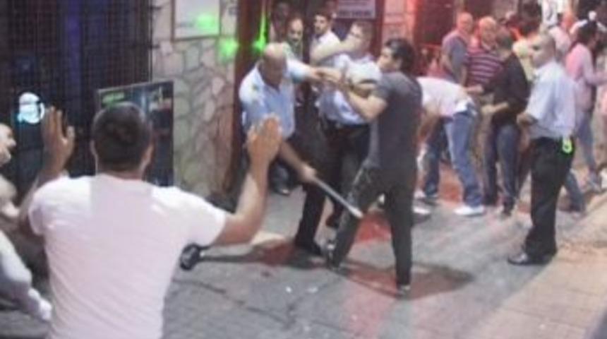 Marmaris'te Barlar Sokağında Kavga