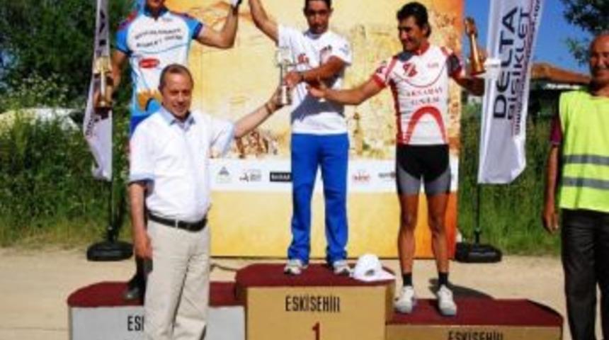 Frig Vadileri Dağ Bisikleti Turizm Kupası Yarışı Tamamlandı