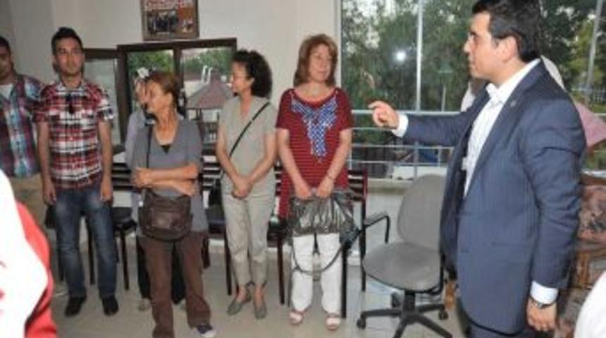 T&uuml;t&uuml;nc&uuml;, G&uuml;reş Gelirlerinin Bir Kısmını Şehit Aileleri Ve Gaziler I&ccedil;in Verdi