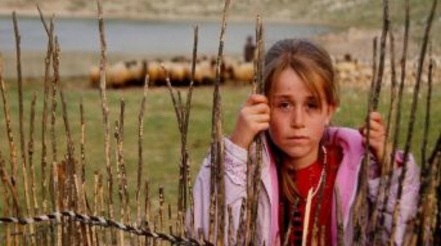 Dağlarda &Ccedil;ocuk Olmak