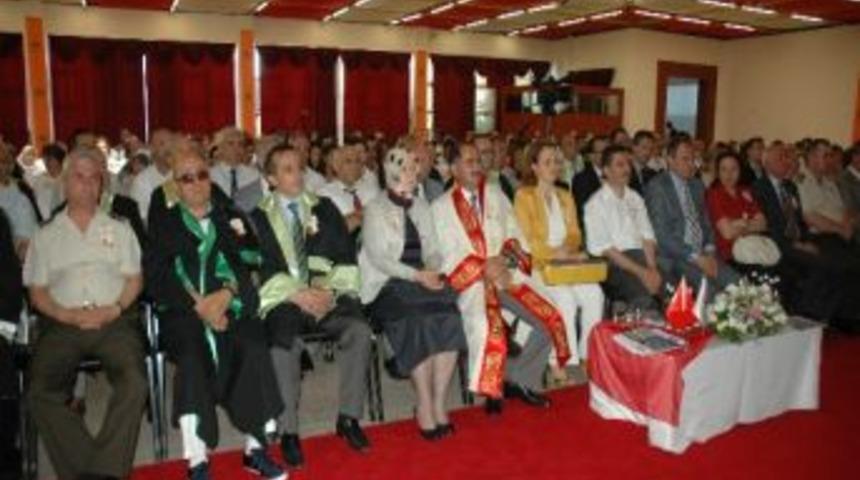 Nk&uuml;&rsquo;de Mezuniyet T&ouml;reni Coşkusu