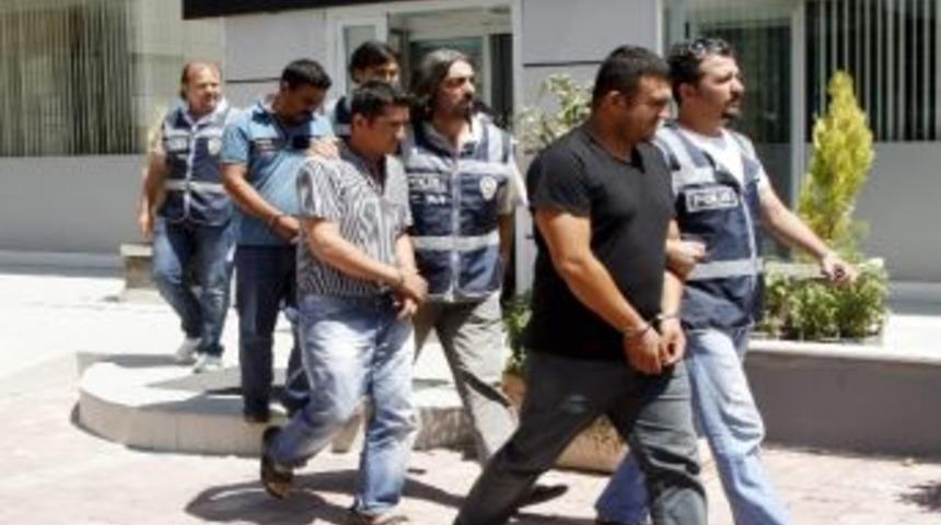 Salatalık Sandıklarından Esrar Maddesi &Ccedil;ıktı