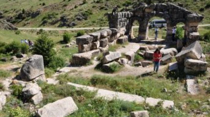 Tufanbeyli değişmeye &ccedil;alışıyor