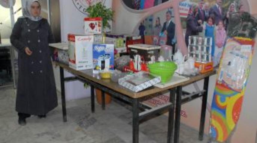 &Ouml;ks&uuml;z Kızın &Ccedil;eyizini TOGEM, D&uuml;zd&uuml;