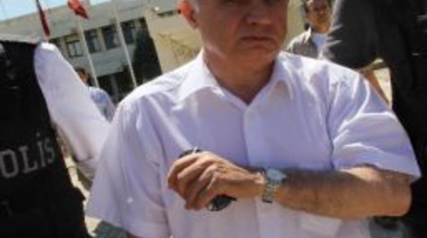 G&ouml;zaltına Alınan Rekt&ouml;r Adliyeye Sevk Edildi