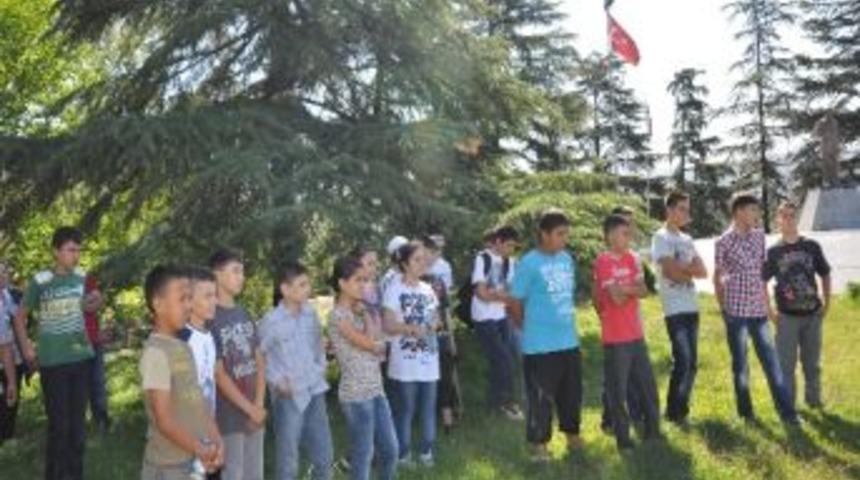 İlk İzci Kafilesi Uğurlandı