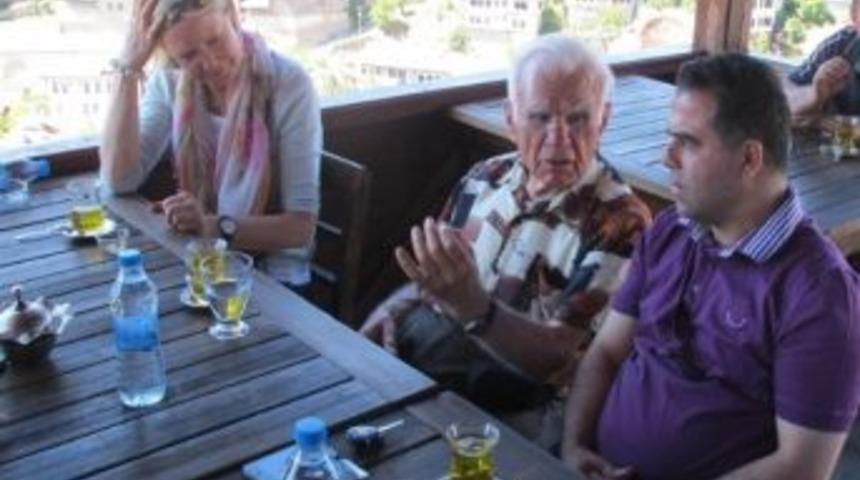 D&uuml;nyaca &Uuml;nl&uuml; Beyin Cerrahı Gazi Yaşargil Safranbolu&rsquo;ya Geldi