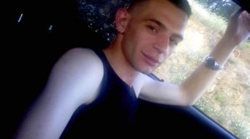 Kayıp Astsubayın Babası Oğlunu Iskelede Karış Karış Aradı