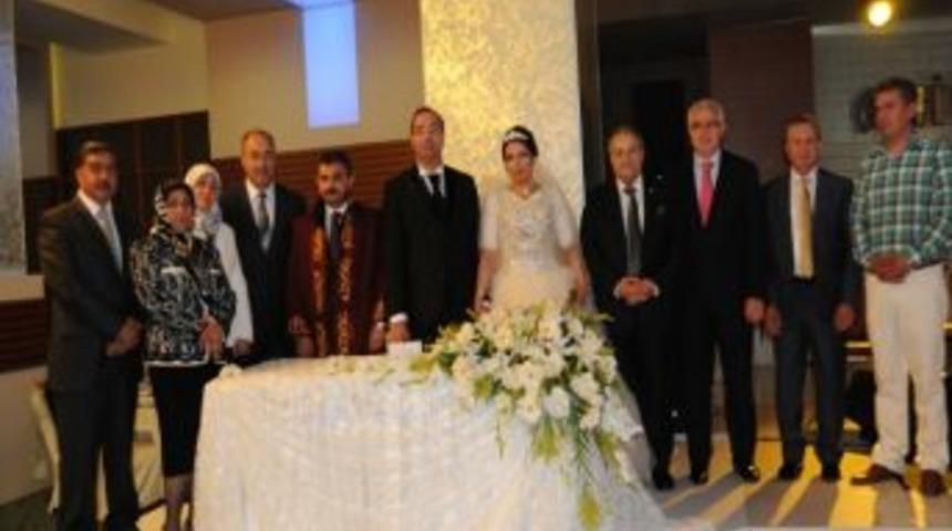 &Ccedil;orum Gazeteciler Cemiyeti Erzen, Oğlunu Evlendirdi