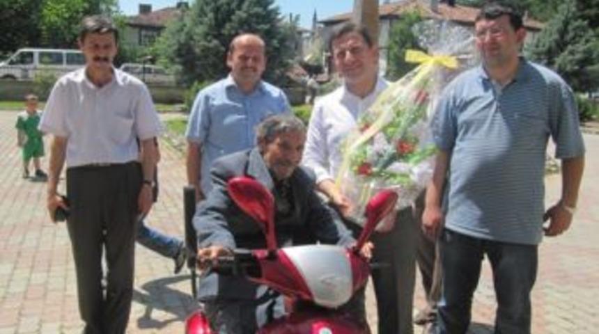 Aziz &Ccedil;apraz, Ak&uuml;l&uuml; Engelli Motoruna Kavuştu