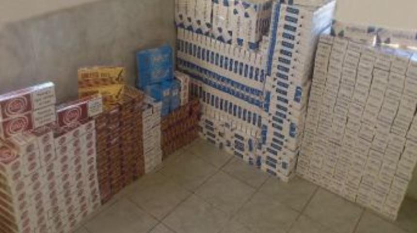 Jandarmadan Ka&ccedil;ak Sigara Ve Uyarıcı Hap Operasyonu