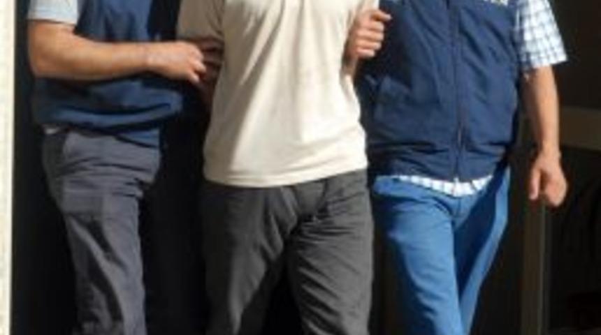 İzmir&rsquo;de 22 Kg. C4 Patlayıcıyla Yakalanan Bombacı: Pişman Değilim