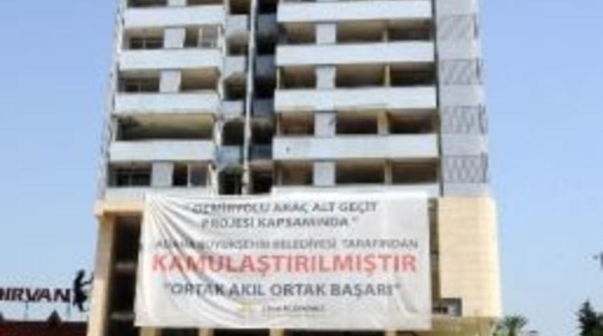 B&uuml;y&uuml;kşehir Hem Yıktırıyor, Hem Para Kazanıyor