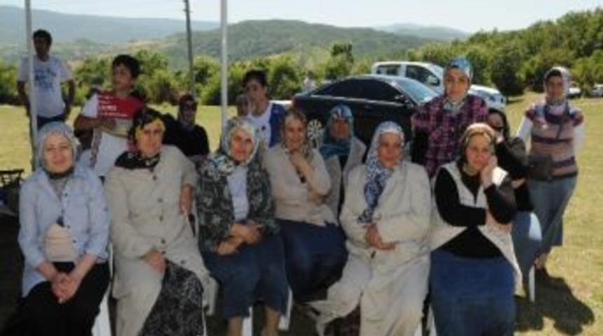 G&uuml;m&uuml;şhaneliler Kadırga Yaylasında Buluştu