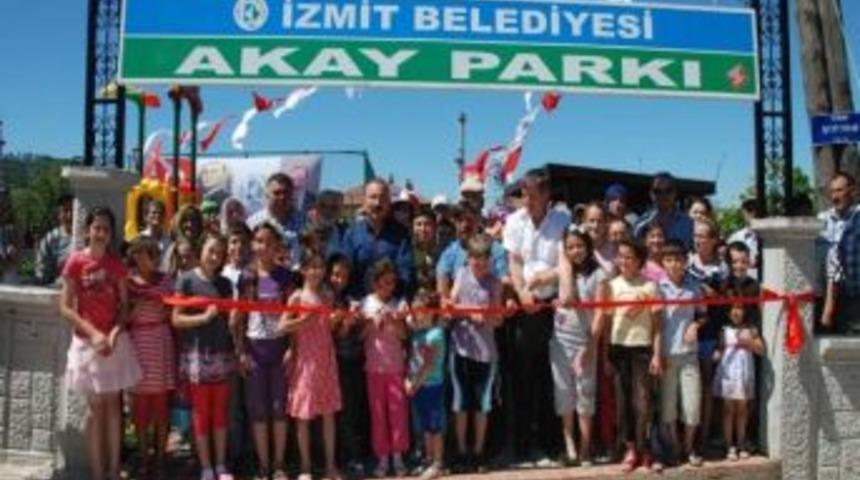 İzmit Belediyesi Akmeşe'de İki Yeni Park A&ccedil;tı