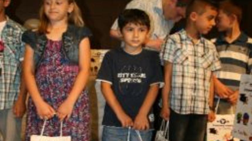 Standard Profil Başarılı &Ouml;ğrencileri &Ouml;d&uuml;llendirdi