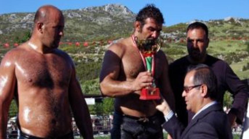 Yağlı Pehlıvan G&uuml;reşlerı 24 Hazıran&rsquo;da Yapılacak