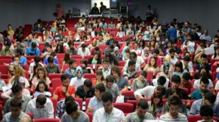 +1T Gazete Ve Tasarım G&uuml;nleri Başladı