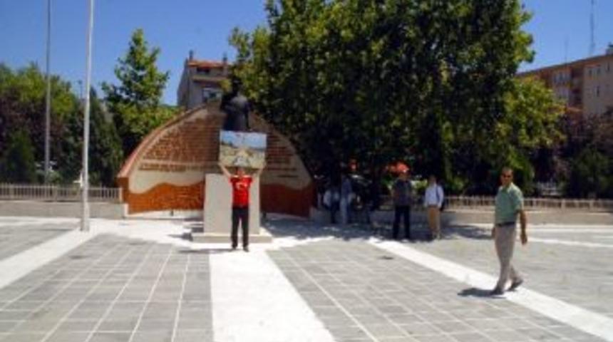 Ter&ouml;re Karşı Tek Kişilik Eylem