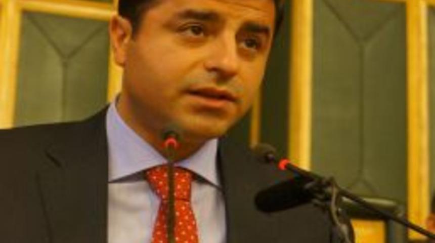 Demirtaş: Şanlıurfa'daki Yangın Herkesi Yakar
