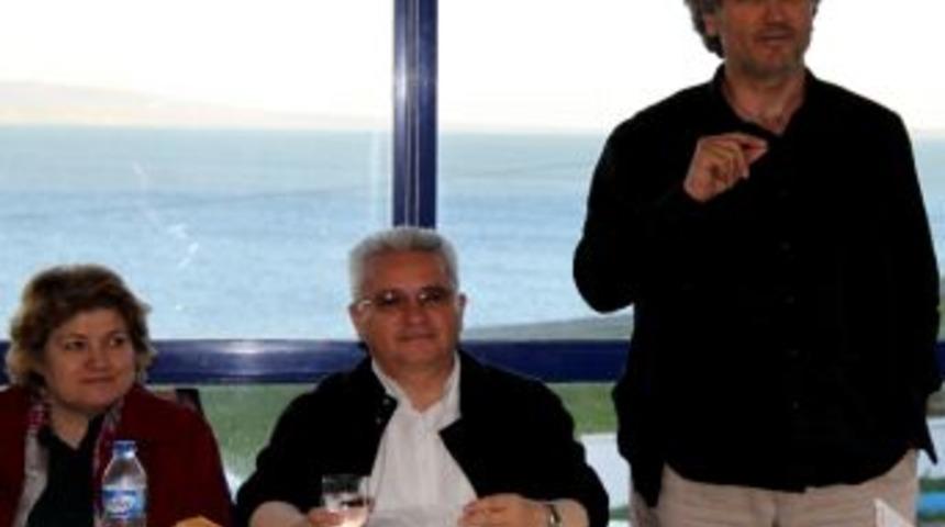 Ar&uuml;gem Babalar G&uuml;n&uuml;&rsquo;n&uuml; Kutladı