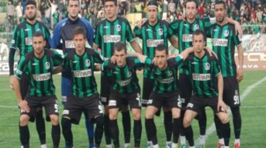 Sakarya&rsquo;da B&uuml;y&uuml;kşehir Belediyesi Yeni Futbolcuların Yetişmesi İ&ccedil;in &Ouml;nemli Bir Attı