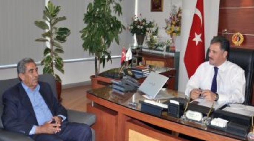 Belediye Kentin Sorunlarını &Ouml;ncelik Sırasına G&ouml;re &Ccedil;&ouml;z&uuml;yor