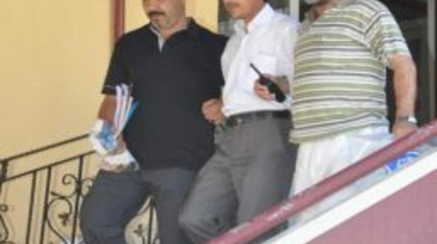 "albayım" Diyerek 100 Bin Lira Dolandırdı