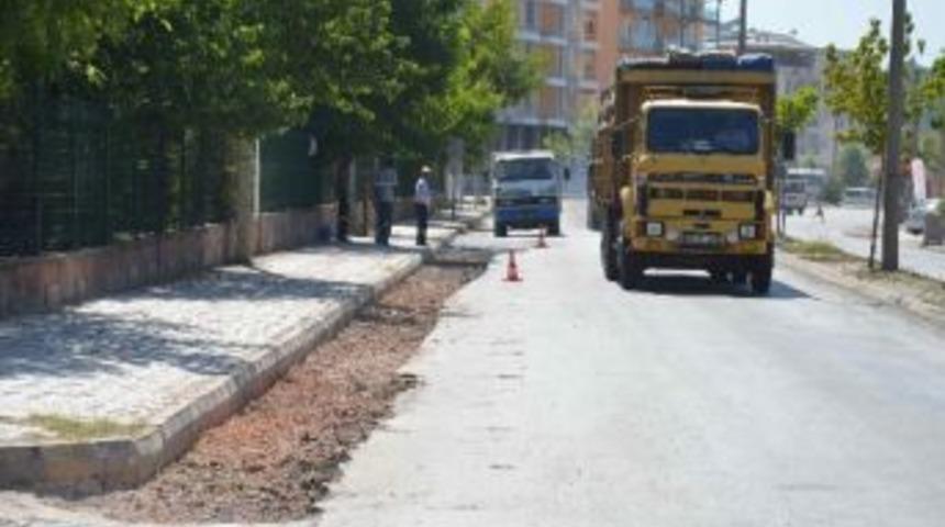 Soma'da Asfalt Sezonu A&ccedil;ıldı