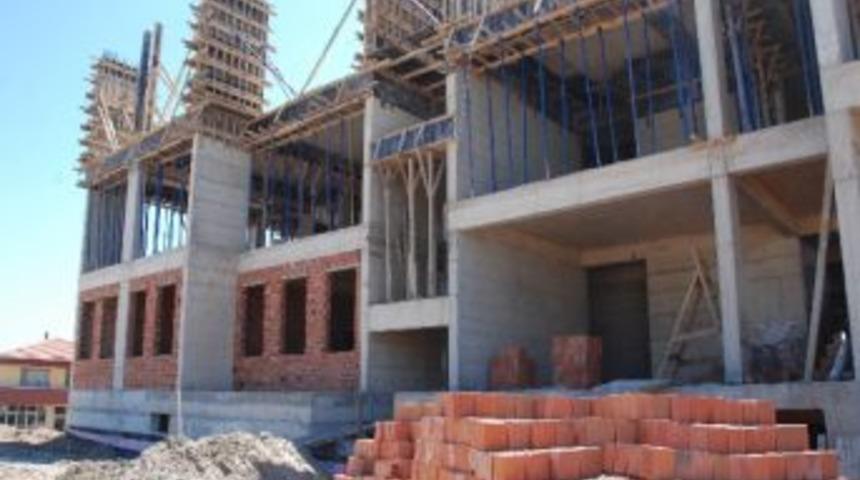 Milletvekili Kaşdemir Biga&rsquo;da İncelemelerde Bulundu