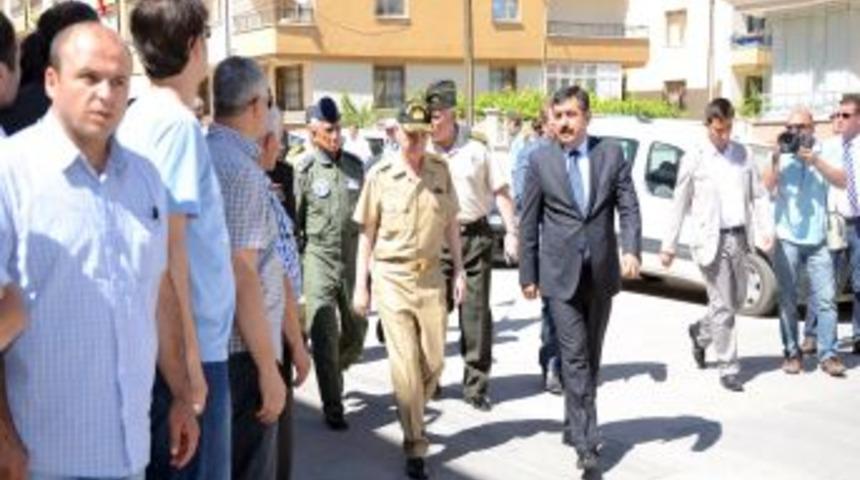 Kuvvet Komutanları Şehit Evinde