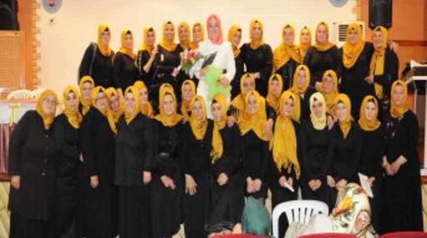 Kursiyerler, Katılım Belgelerini Dualar Eşliğinde Aldı