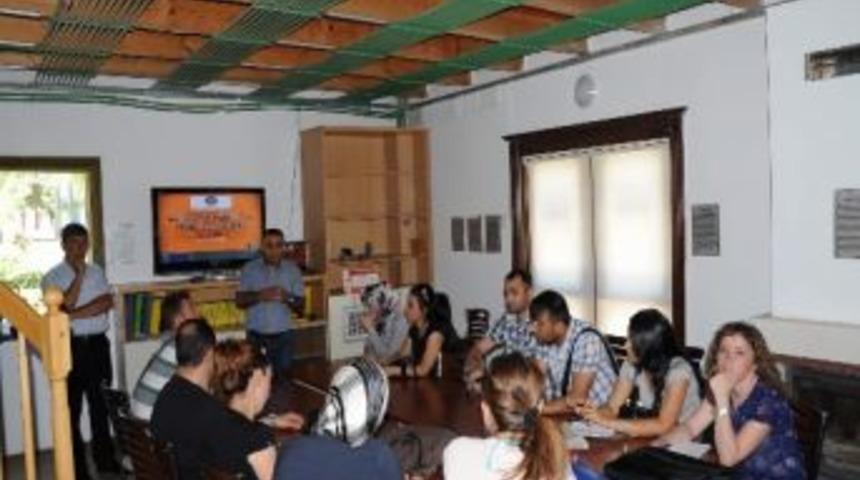 Fen Ve Teknoloji &Ouml;ğretmenleri G&uuml;neş Evinde